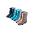 PVC Regen Stiefel Spritzgussmaschine